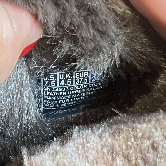 Skechers Boots Suede On The Go City 2 Womens 7.5 Goga Max Mid-Calf Flat 14633 - Picture 9 of 11